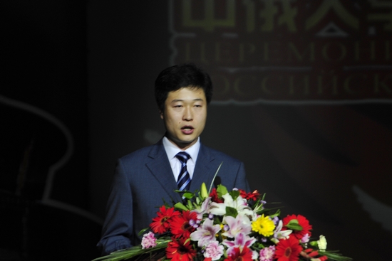 国家教育部国际合作与交流司处长李海,省教育厅国际合作与交流处处长